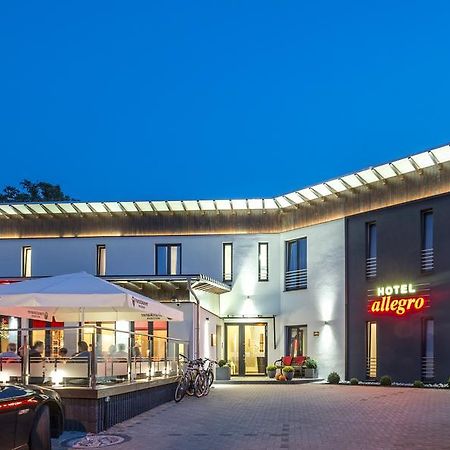Hotel Allegro Halberstadt Esterno foto