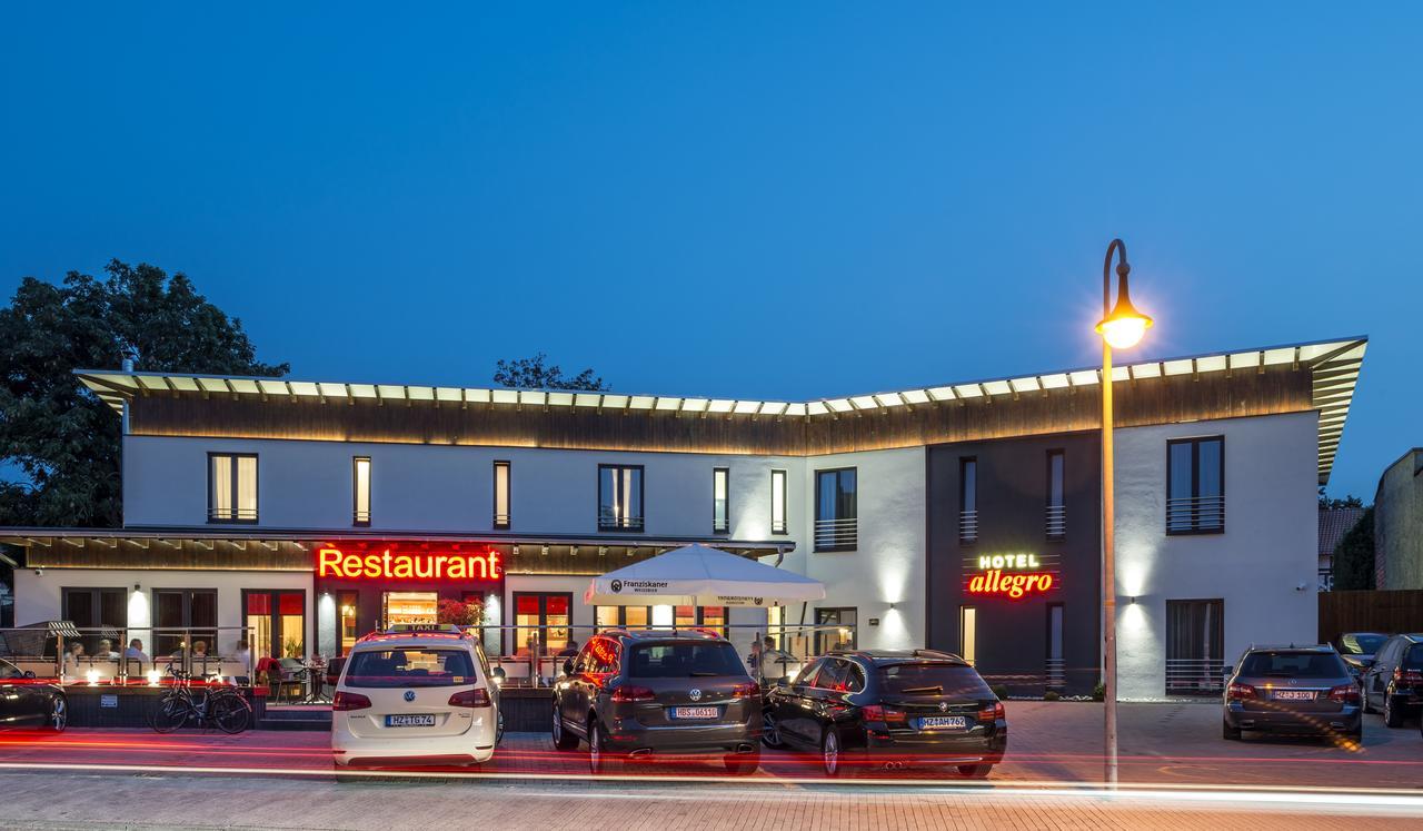 Hotel Allegro Halberstadt Esterno foto